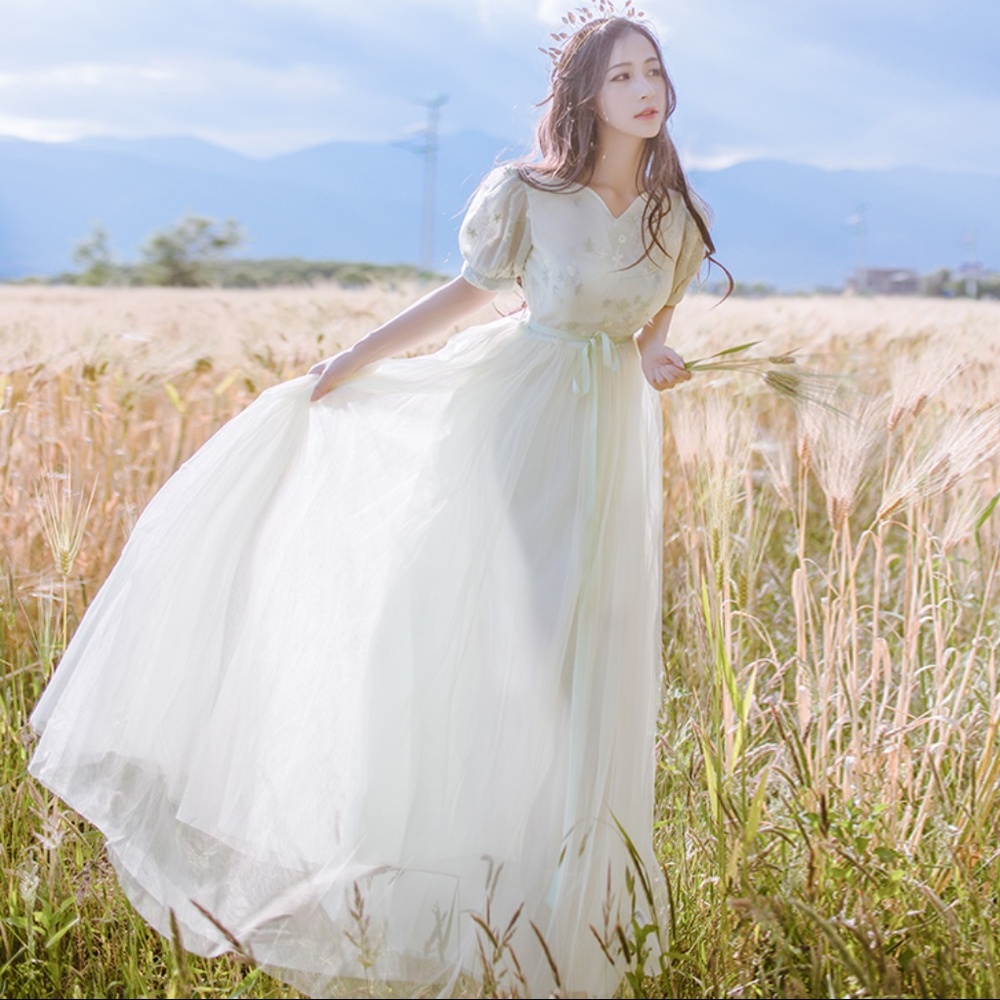 Fairy Princess Dress in Romantic Soft Green sz 2-4